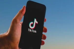 Does Tiktok Pay For Likes? The Real Truth About Making Money On Tiktok