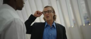 Why Lightweight Smart Glasses Are Winning Over Consumers Who Passed on Bulky Headsets